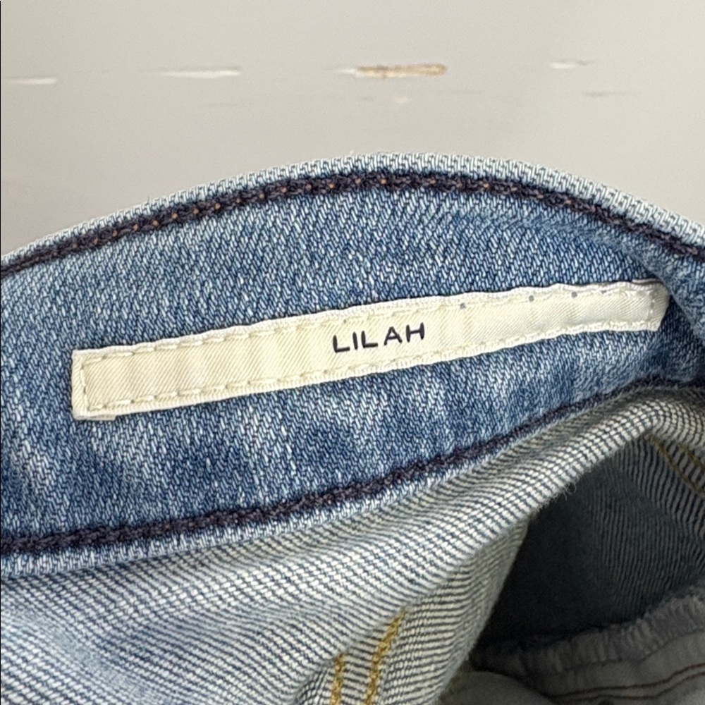 CITIZENS OF HUMANITY LILAH HIGH RISE BOOTCUT IN LYRIC/ Size 28 Jeans - Picture 3 of 9